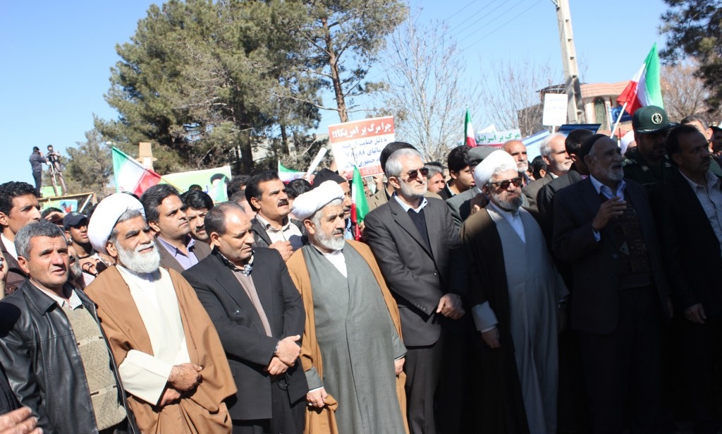  قدردانی مسوولان زرند از مردم برای حضور در راهپیمایی 22 بهمن